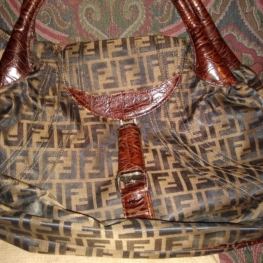 Fendi purse